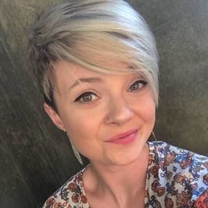 Meet your Posher, Ellen